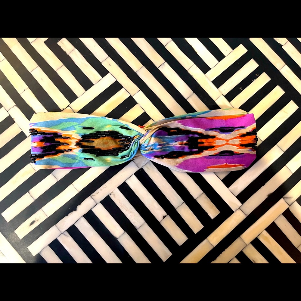 Namjosh Beaded Headwrap